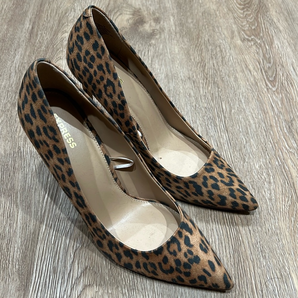 Express Leopard Heels